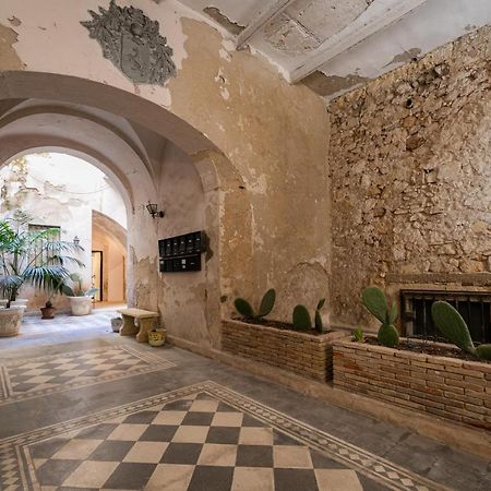 Casa Meti, Exclusive Apartment In Ortigia シラクーサ エクステリア 写真