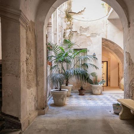 Casa Meti, Exclusive Apartment In Ortigia シラクーサ エクステリア 写真